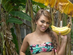 Zadok, Blondína, Honění, Masturbácia, Vyholené, Stripping, Teenka, Kozičky