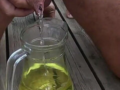 Leie, Paar, Nackt, Im freien, Pissen, Kurzes haar