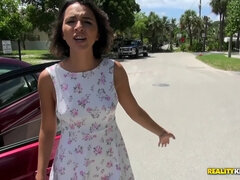 Amatør, Pik sutte, Brunette, Sædskud, Udendørs, Mager, Teenager, Bryster