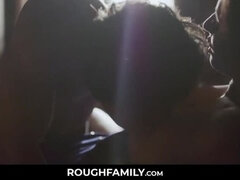 가슴이 큰, 사정 샷, 도기스타일, 가족, 오르가슴, 현실, 계모, 금기