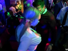 Branlette thaïlandaise, Hard, Interracial, Masturbation, Chatte, Élève, Echangistes, Mouillée