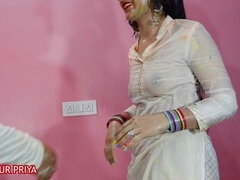 Amatőr, Anális szex, Ázsiai, Hatalmas hátsó, Krémes süti, Mocskos duma, Házi készítésű, Indiai