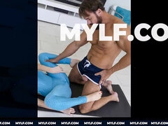 Anal, Stor rumpe, Kukk suging, Brunette, Fingring, Slikking, Fitte, Tenåring