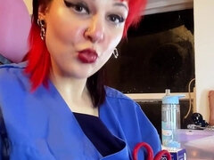 Amatoriale, Bella grossa formosa, Dominazione femminile, Fetish, Infermiera, Solo, Tatuaggi, Uniforme