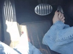 Spijkerbroeken, Openbaar