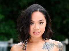 Asiatique, Cul, Brunette brune, En levrette, Doigter, Branlette thaïlandaise, Adolescente, Nénés