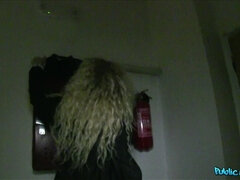 Amateur, Chica, Rubia, Mamada, Al aire libre, Pov, Público