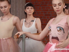 Gola profonda, Da dietro, Hd, Baciando, Masturbazione, Tette naturali, Rasata, Ragazza