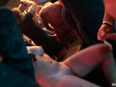 Blondynka, Taniec, Wielorasowy, Lesbijka, Strona, Rudowłosa, Trójkąt, Mokry