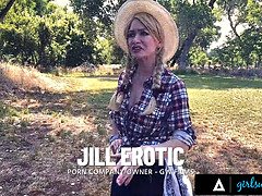 Velika rit, Velike joške, Prstni, Lezbijke, Samozadovoljevanje, Milf, Resničnost, Solo