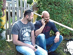 Pompino, Tedesca amatoriale, Mamma che vorrei scoparmi, Mamma, Rasata, Succhiando, Tatuaggi