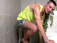 Asiater, Bad, Tjekkisk, Homofil, Tynn, Tenåring