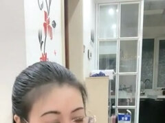 Asiatisk, Baben, Stor kuk, Avsugning, Snopp, Gangbang, Party, Trekant