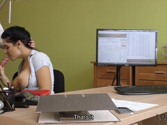 Pohovor, Kuřba, Prsatá, Macaté, České, Peníze, Kancelář, Teenka