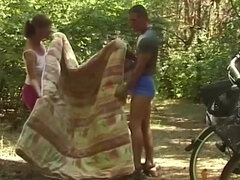 18, Amaterji, Fafanje, Ekstremno, Zrela, Mama, Zunaj, Saggy joške