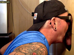 Amador amadora, Boquete, Garganta funda, Gay bicha veado, Punheta, Maduroa, Engolir, Tatuagem