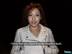 Culo grosso, Pompino, Da dietro, Piccola, Punto di vista pov, Gonna, Strippaggio, Tette