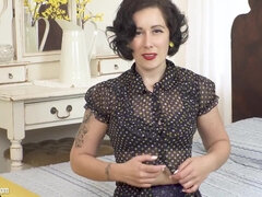 Söpö, Hd, Äiti jota haluaisin panna, Näkökulma pov, Pillu, Soolo, Sukkahousu, Vuosikerta