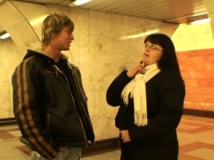 Immature guy hooks up big titties mommy in metro