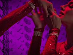 Duży kutas, Duże cycki, Blondynka, Obciąganie, Brunetka, Hardcore, Shemale, Cycki