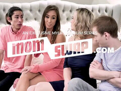 Badpak, Pijpbeurt, Rijpe lesbienne, Moeder die ik wil neuken, Buiten, Biljart, Tietenklus