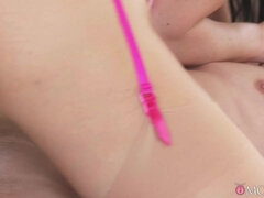 Stora tuttar, Otrohet, Par, Doggystyle, Fingering, Handjobb, Slick, Fitta