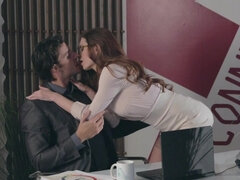 美女, デカパイ, 茶髪の, 捕まる, ヒール, 驚き, いじめ, ウェブカメラ