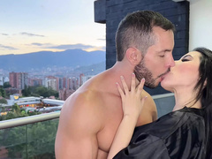 Amatoriale, Culo grosso, Tette grandi, Pompino, Venire in bocca, Hd, Latina, Incinta