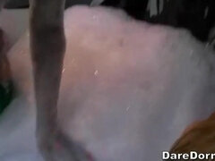 Perse, Blondi, Lukio, Ryhmä, Pienikokoinen, Uima allas, Laiha, Tissit