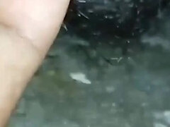 Enthousiasteling, Indisch, Masturbatie, Alleen