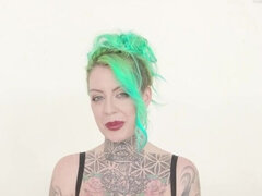 Anal, Sort, Imellem racer