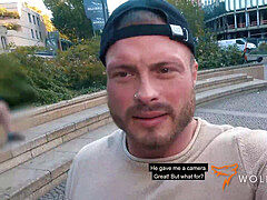 Cumizás, Ondó fröcskölés, Szálloda, Szabadban, Filigrán alkatú, Nyilvános, Valóság, Tetkó