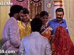 Tette grandi, Toccando, Indiana