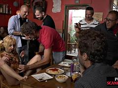 Bambino, Bondage sadomaso, Fetish, Pubblico, Magra, Puttana, Sculacciata, Tette