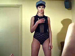 Kokhalzen, Handbeurt, Zoenen, Pijn, Zuigen, Tiener