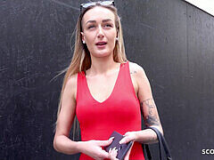 Stor kuk, Första gången, Tysk, Liten och nätt, Tuttar