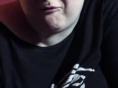 Enthousiasteling, Mooie dikke vrouwen, Dominante vrouw, Vernedering, Rijpe lesbienne, Doordringend, Roken, Alleen