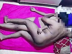 Lukio, Aisankannattaja, Kotitekoinen, Kotirouva, Intialainen, Vietelty, Häät, Vaimo